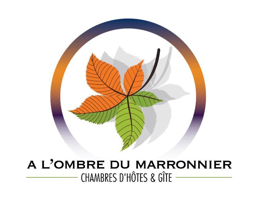 A L'Ombre Du Marronnier Gites La Peruse Exterior foto